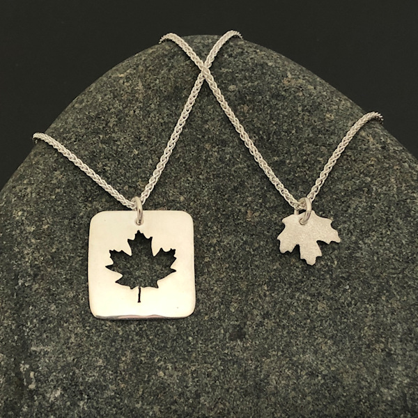 Amazon.com: Enchanted Leaves - Copper Maple Leaf Necklace - REAL PLATED LEAF-  Autumn Fallen Nature Necklace - Iridescent Copper Plated REAL Maple Leaf -  Unique Fall Statement Gift for Women : Handmade Products