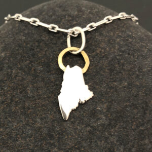 Maine-Rising-Necklace-on-Rock