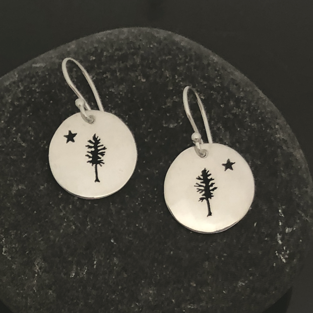 Dirigo-Earrings-Round-Small